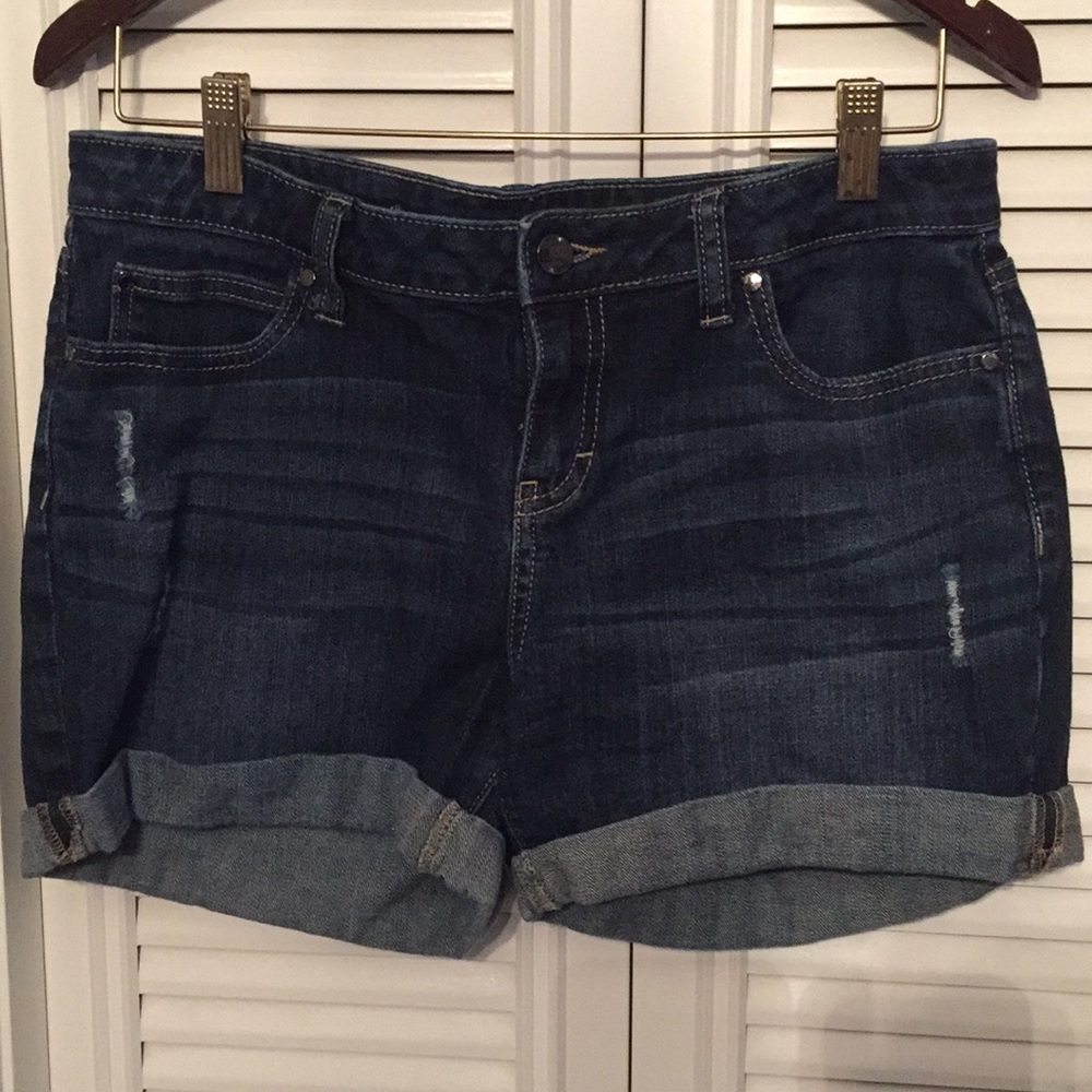 Jennifer Lopez Jean Shorts